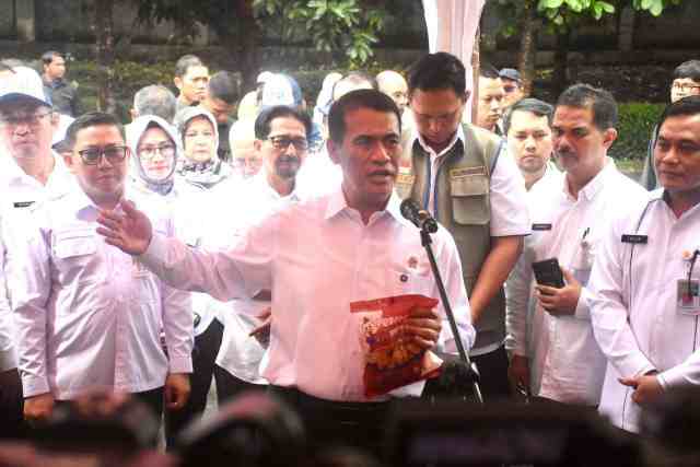 Kementan Lepas Ekspor 545 Ton Produk Unggas Senilai Rp18,2 Miliar ke Tiga Negara FB_IMG_1772530247813.jpg