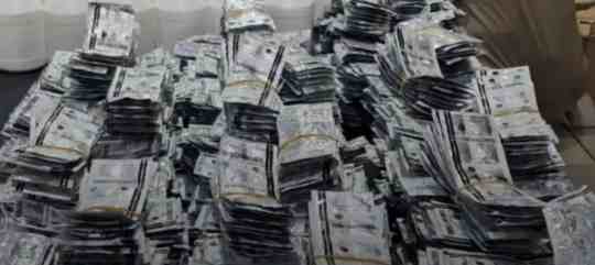 POLRES METRO BEKASI BONGKAR GUDANG PENYIMPANAN RATUSAN RIBU BUTIR OBAT KERAS ILEGAL GOLONGAN G DI TAMBUN SELATAN FB_IMG_1772539142498.jpg