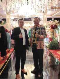 AMOS CADU HINA, S.H., M.H. SEKJEN DAN OKI PRASETIAWAN, S.M., S.H., M.H., CLMA. KETUA DEWAN PAKAR DPP LPRI HADIRI PERNIKAHAN PUTRA DAN PUTRI PERWIRA TINGGI TNI AL DI BALAI SAMUDERA JAKARTA IMG_20260426_075730.jpg